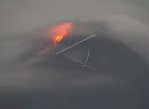 Gunung Merapi Luncurkan Delapan Guguran Lava Pijar Sejauh 2 KM