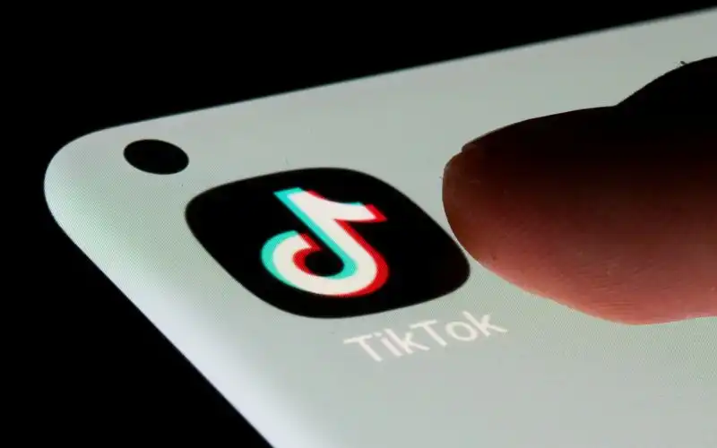 TikTok Ujicoba Konten Pembatasan Usia