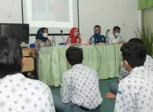 Ketua TP-PKK Aceh Dyah Erti Idawati Ajak Pelajar Jauhi Narkoba