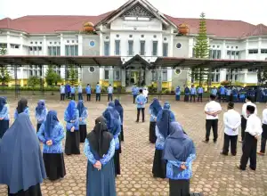 Tenaga Kontrak di Bener Meriah Terima SK Perpanjangan