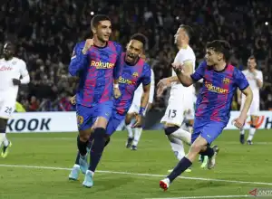 Penalti Ferran Torres selamatkan Barcelona dari kekalahan lawan Napoli
