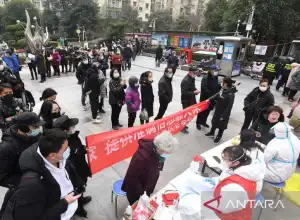 Wuhan diserang Omicron, menjalar ke tiga kota