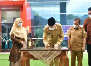 Gubernur: Diharap Jadi Tonggak Baru Memacu Investasi