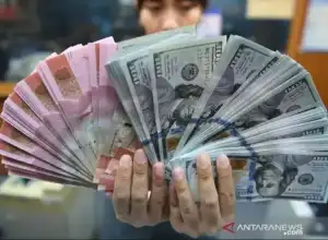 Rupiah menguat seiring meredanya ketegangan di Ukraina