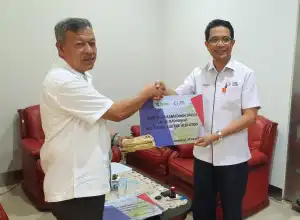 PGE Serahkan 22 Ekor Sapi Meugang Kepada Masyarakat dan Pemangku Kepentingan di Sekitar Perusahaan 