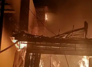Diduga Korsleting Listrik, Empat Ruko di Bener Meriah Terbakar