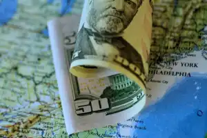 Indeks Dolar Jatuh Dari Tertinggi 20 Tahun, Kebijakan Fed Jadi Fokus