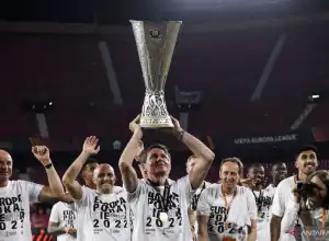 Eintracht Frankfurt Juara Liga Europa Musim 2021/22
