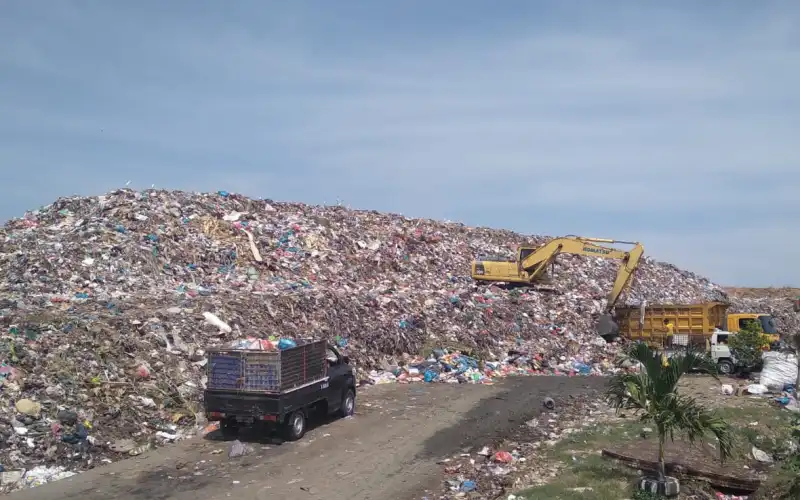Pemanfaatan TPA Gampong Pande Sebagai Biogas Rumah Tangga