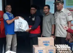 Pemkot Banda Aceh Salurkan Bantuan Masa Panik