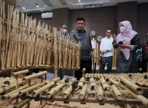 Kemendikbudristek RI Resmikan Pameran Alat Musik Tradisional Nusantara 2022 di Museum Aceh