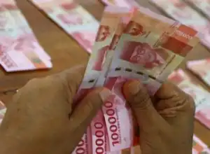 Jokowi Tetapkan 8 Wajah Pahlawan di Pecahan Uang Rupiah