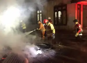 Dua Rumah Warga di Desa Lamsiteh Aceh Besar Terbakar