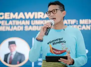 Menparekraf Dorong Pelaku Pariwisata Gelar Promo Saat HUT RI ke-77