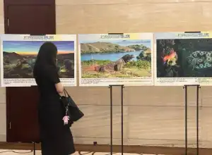 Foto Pemandangan Alam Indonesia Dipamerkan di China