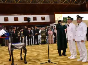 Achmad Marzuki Lantik Pj Bupati Abdya dan Bireuen