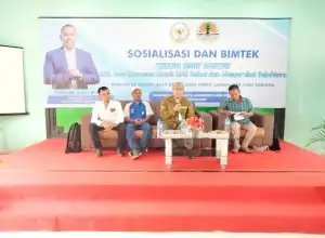 Muslim Minta Masyarakat Sukseskan Program Kebun Bibit Rakyat 