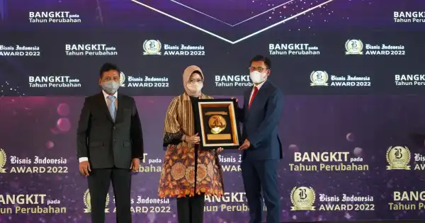 BSI Raih Penghargaan Bisnis Indonesia Award 2022