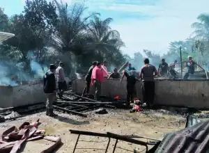 Dua Rumah di Aceh Timur Hangus Terbakar