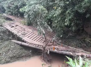 Jembatan Penghubung Dua Desa Di Aceh Utara Putus Diterjang Banjir