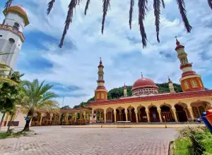 Menatap Indahnya Masjid Agung Istiqamah Tapaktuan