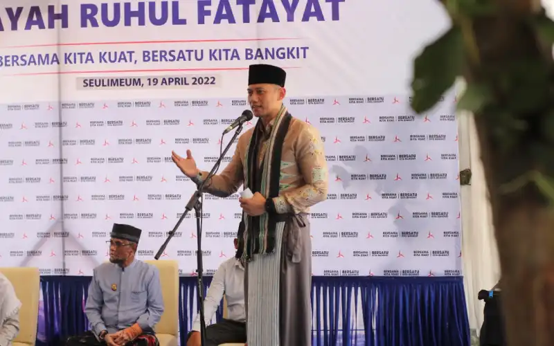 AHY Klaim Infrastruktur Era Jokowi 70-80 Persen Dibangun SBY