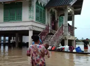 Puluhan Ribu Warga di Aceh Utara Mengungsi Akibat Banjir