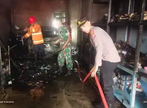 Satu Unit Ruko Eletronik di Keude Peuteut Lhokseumawe Terbakar
