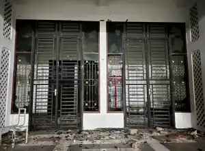 Dua Fakultas di Kampus USK Bentrok, Sejumlah Mahasiswa Luka-luka
