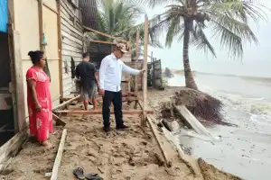 BPBD Aceh Utara Ingatkan Warga di Pesisir Pantai Waspada Bencana Hidrometeorologi