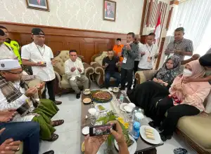 Irwandi Yusuf Tiba di Aceh