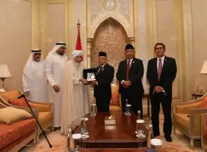 Presiden Jokowi Terima Anugrah Al Hasan bin Ali, Abu Dhabi