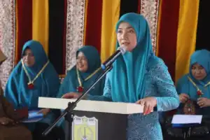 Pj TP PKK Aceh Lakukan Pembinaan di Gampong Geuceu Meunara 