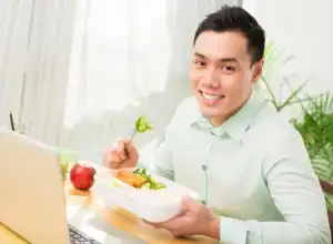 Kapan Jam Makan yang Tepat untuk Diet? Berikut Panduannya