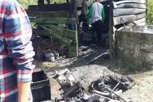 Kebakaran Landa Gudang Penyimpanan Barang di Bener Meriah