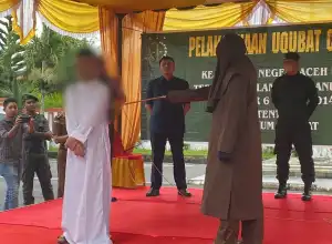 Jadi Agen Chip Higgs Domino, Seorang Pemuda di Aceh Utara Dicambuk 21 Kali