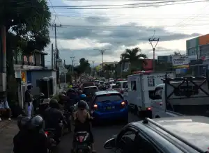 Geliat Cianjur di Hari Kesepuluh Pascagempa