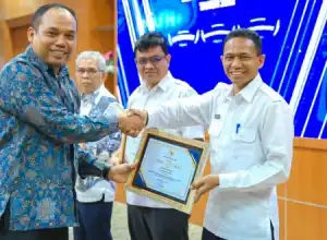 Dinas Perpustakaan dan Kearsipan Aceh Raih Anugerah Keterbukaan Informasi Publik 2022 