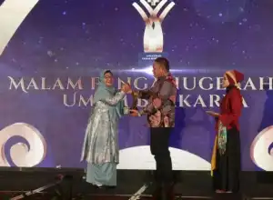 Pelaku UMKM Dapat Penghargaan dari Diskop dan UKM Aceh