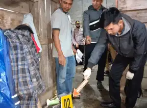 Gadis Berusia 23 Tahun Ditemukan Gantung Diri di Pintu Kamar Mandi
