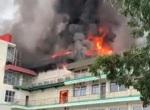 Aula Universitas Abulyatama Aceh Terbakar