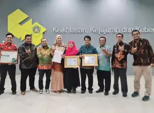 LPPM-USK Beri Penghargaan Untuk Pusat Riset Berprestasi 2022