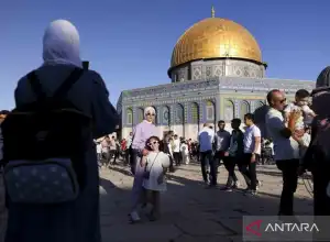 Mantan PM Israel Kecam Menhan Israel ke Masjidil Aqsa