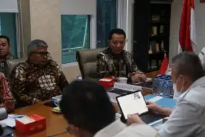 PJ Gubernur Aceh Temui Mendagri dan Melaporkan Pertanggungjawaban Triwulan II