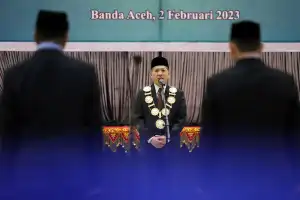 Rektor USK Lantik Delapan Direktur Baru