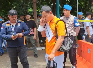 Polisi Rekonstruksi Oknum Densus 88 yang Bunuh Sopir Taksi Online
