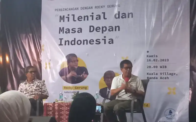 Rocky Gerung Isi Diskusi di Aceh Soal Milenial dan Masa Depan Aceh Indonesia