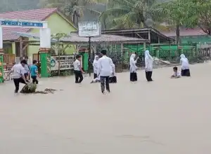 Sejumlah Wilayah di Simeulue, Aceh Terendam Banjir