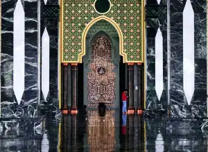 Masjid Giok Nagan Raya Jadi Wisata Religi Terfavorit Selama Ramadhan 2023