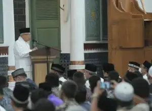 Wapres Isi Tausyiah Mengenai Ketakwaan di Masjid Raya Baiturrahman Banda Aceh